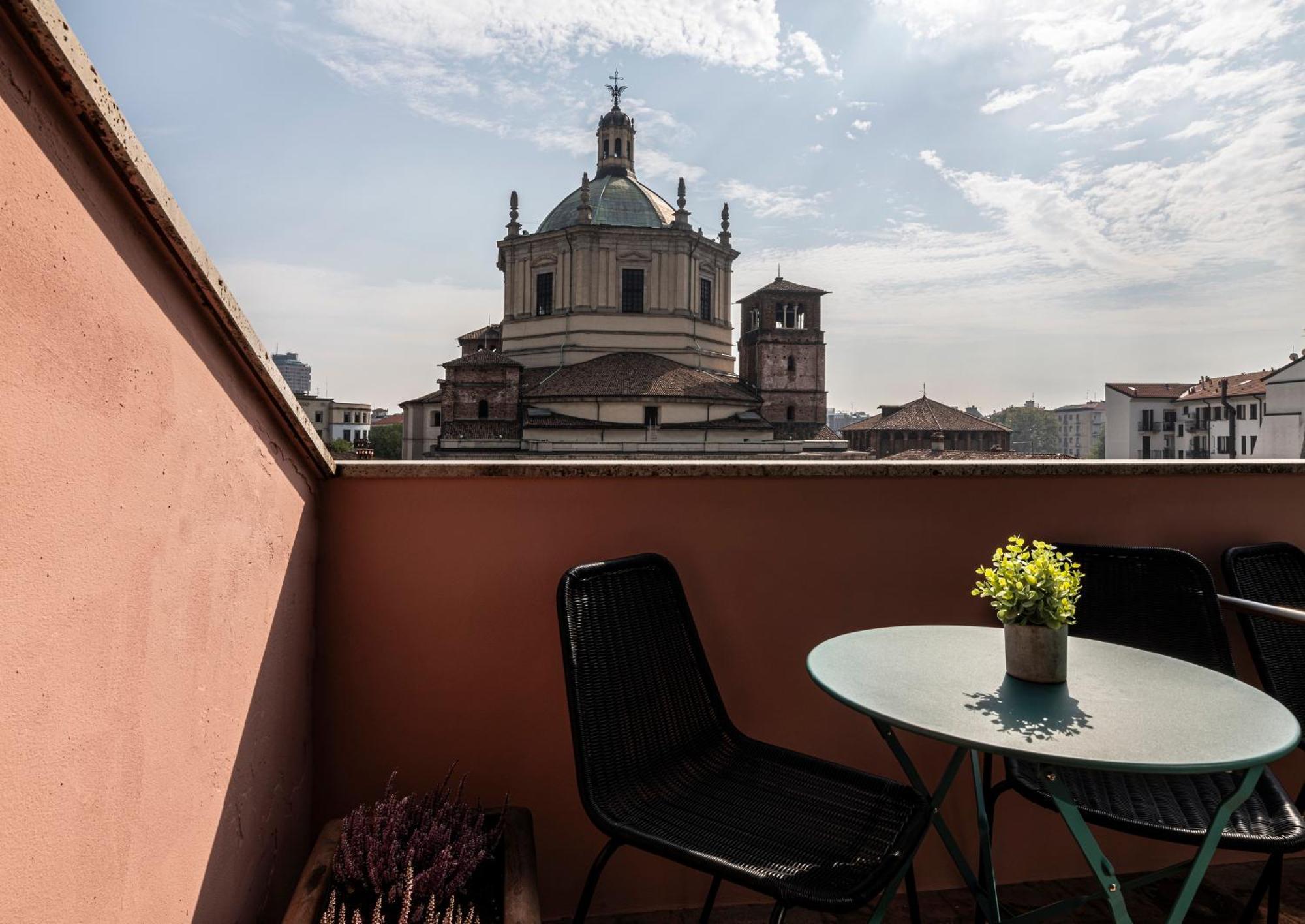 Easylife - Suite In Colonne San Lorenzo Milano Exterior photo